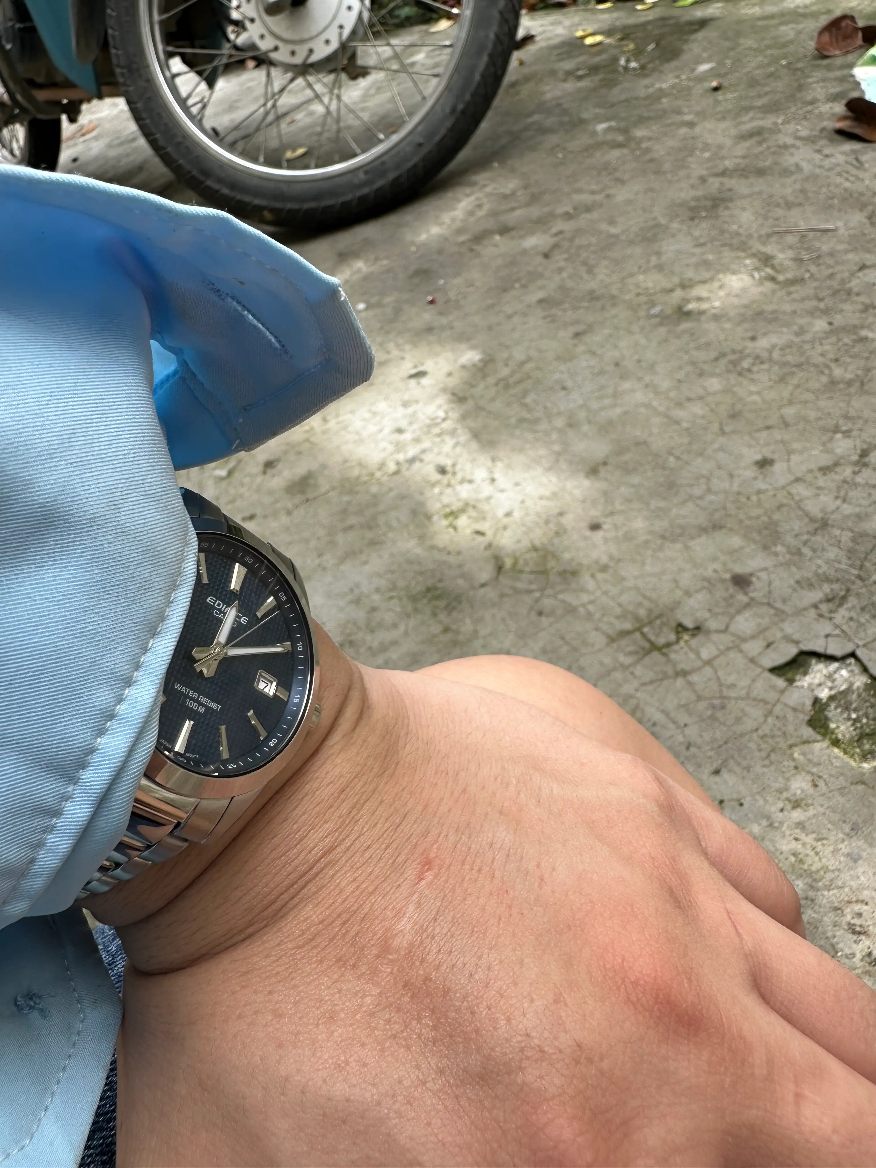 Khách hàng review Đồng hồ Edifice Casio 40 mm Nam EFV-160D-2AVDF 1