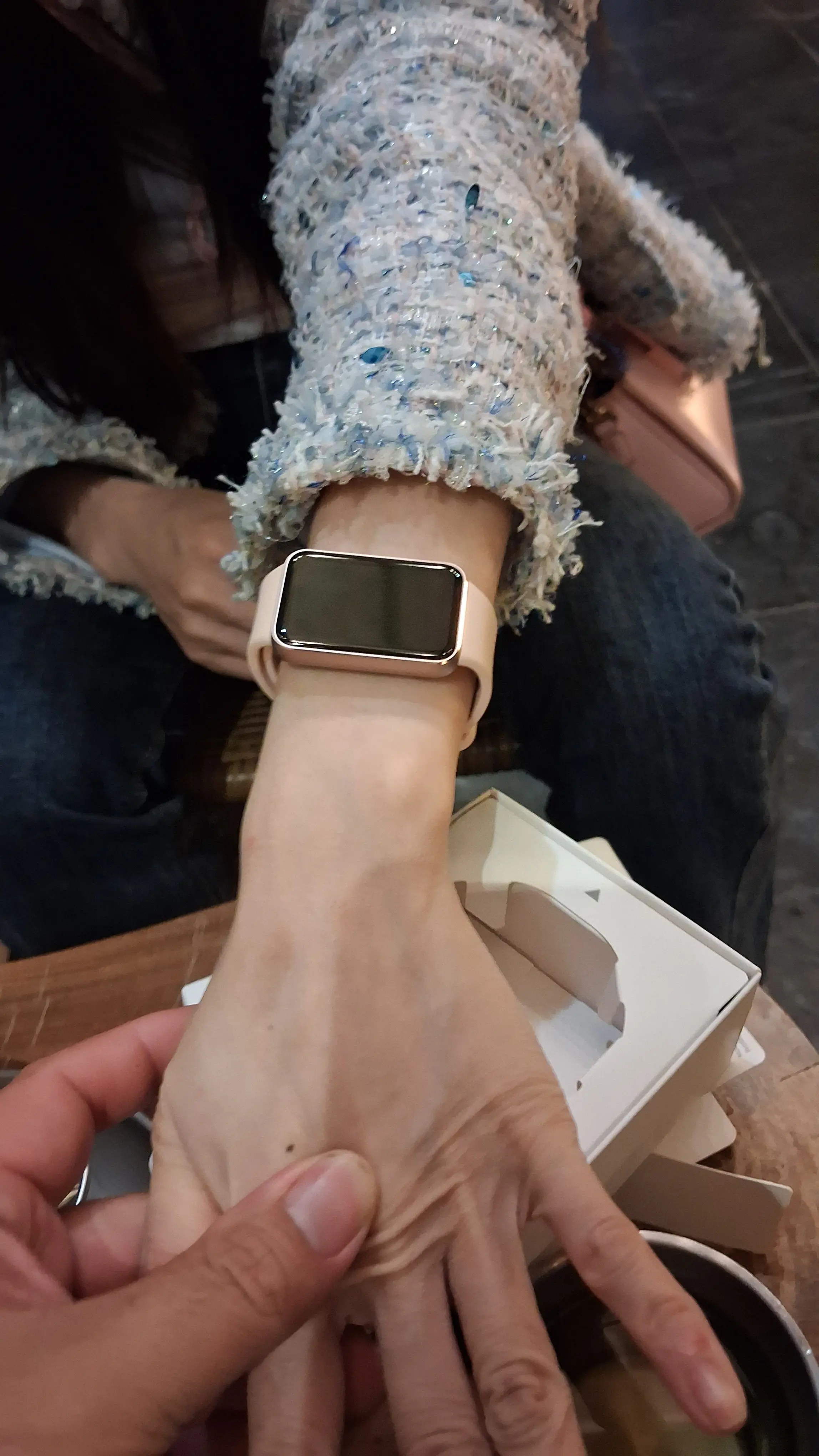 Khách hàng review Vòng tay thông minh Samsung Galaxy Fit3 1
