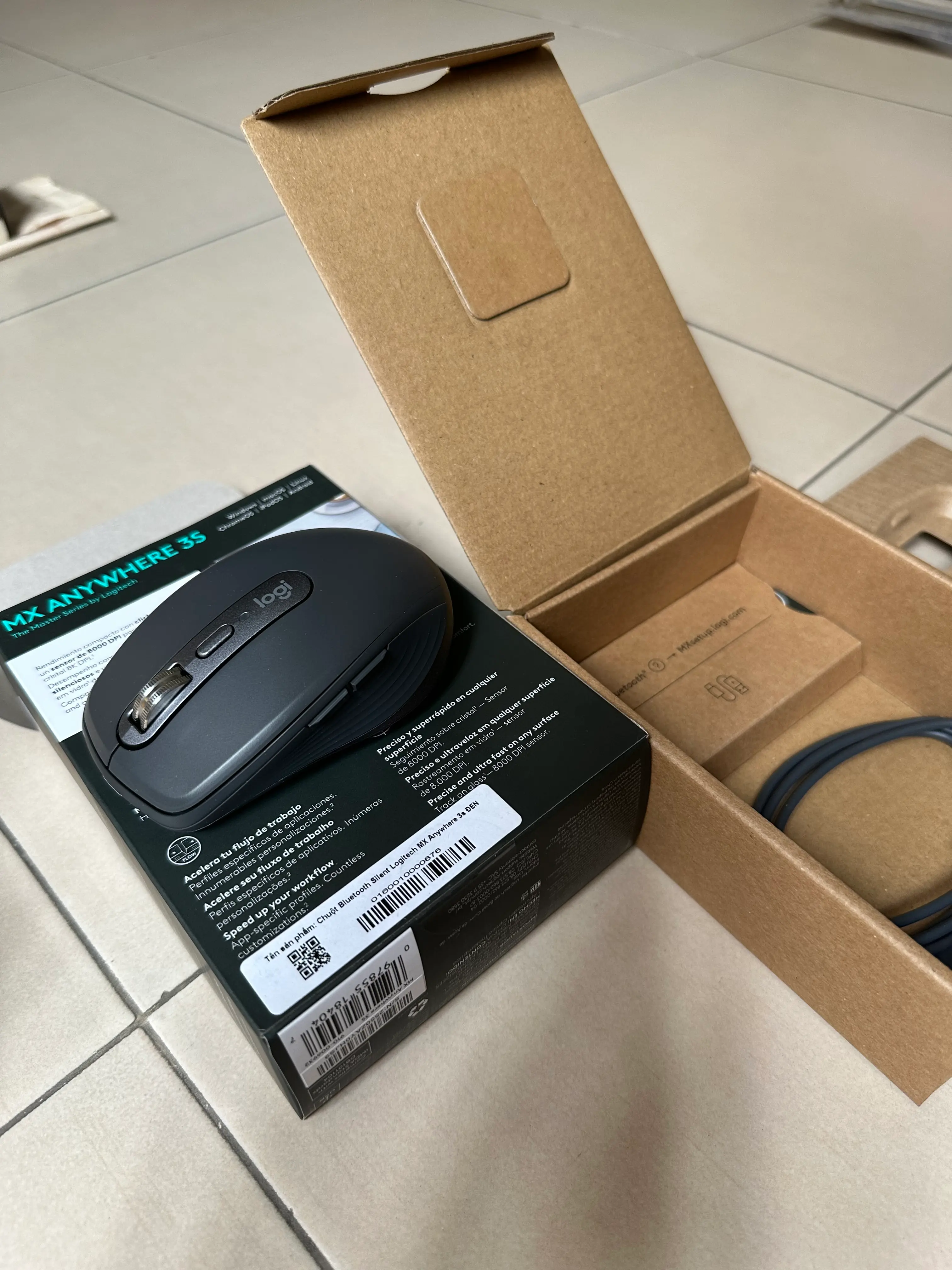 Khách hàng review Chuột sạc Bluetooth Silent Logitech MX Anywhere 3s 2