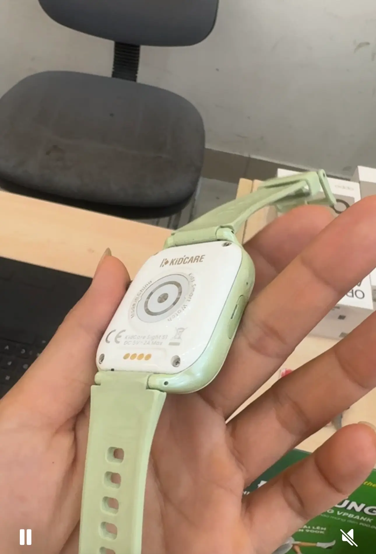 Khách hàng review Đồng hồ định vị trẻ em Kidcare Sight S1 3