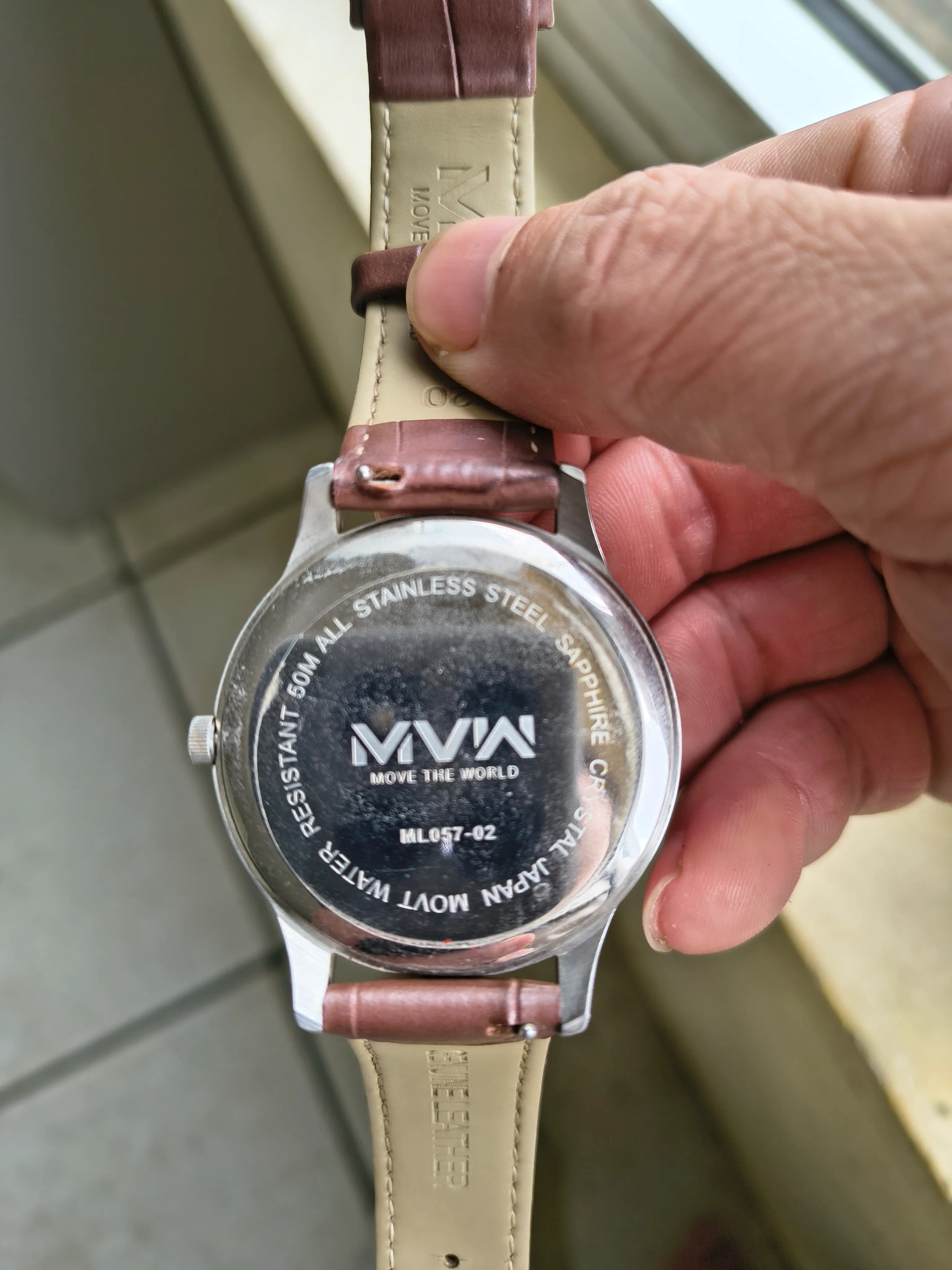 Khách hàng review Đồng hồ MVW 42 mm Nam ML057-02 1