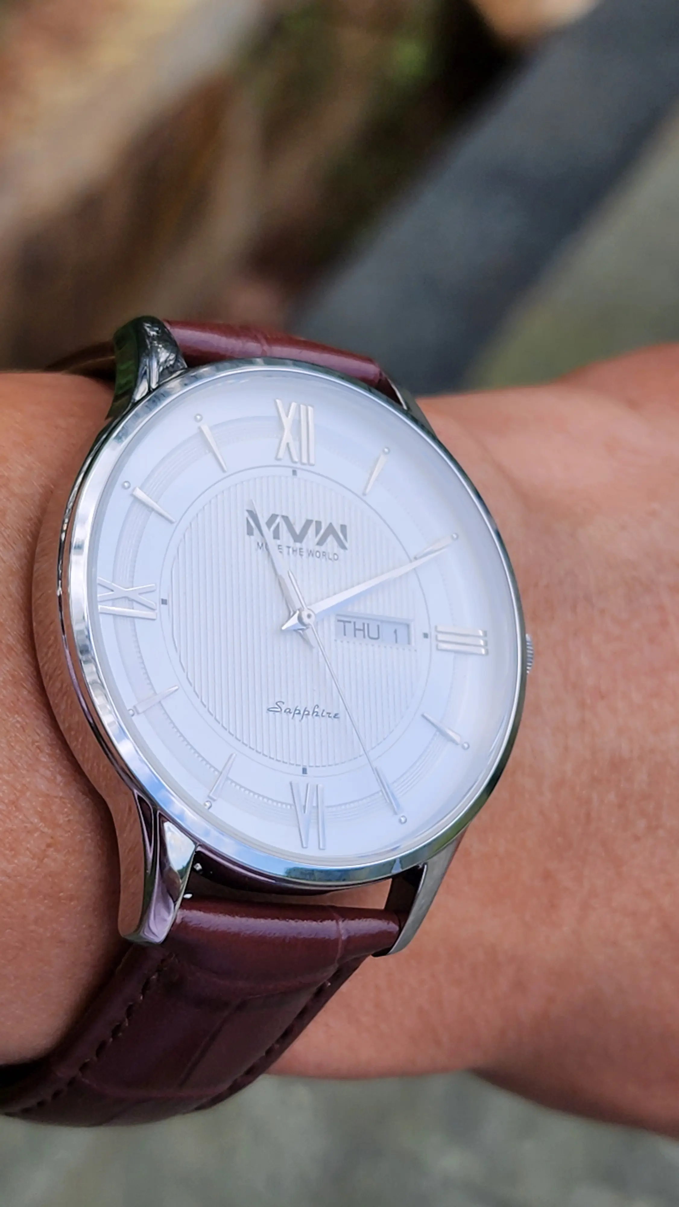 Khách hàng review Đồng hồ MVW 42 mm Nam ML057-02 1