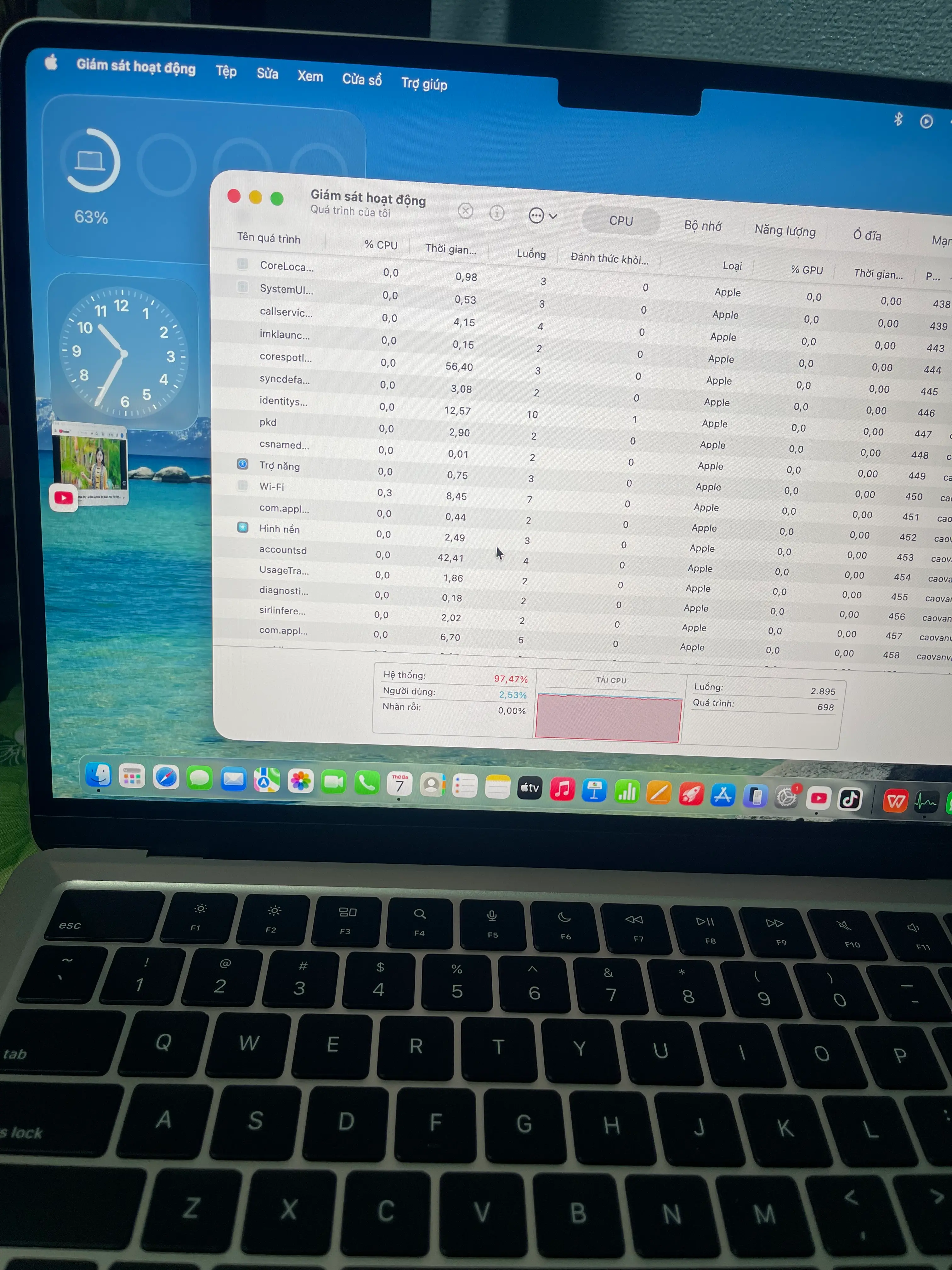 Khách hàng review MacBook Air 13 inch M4 16GB/256GB 1
