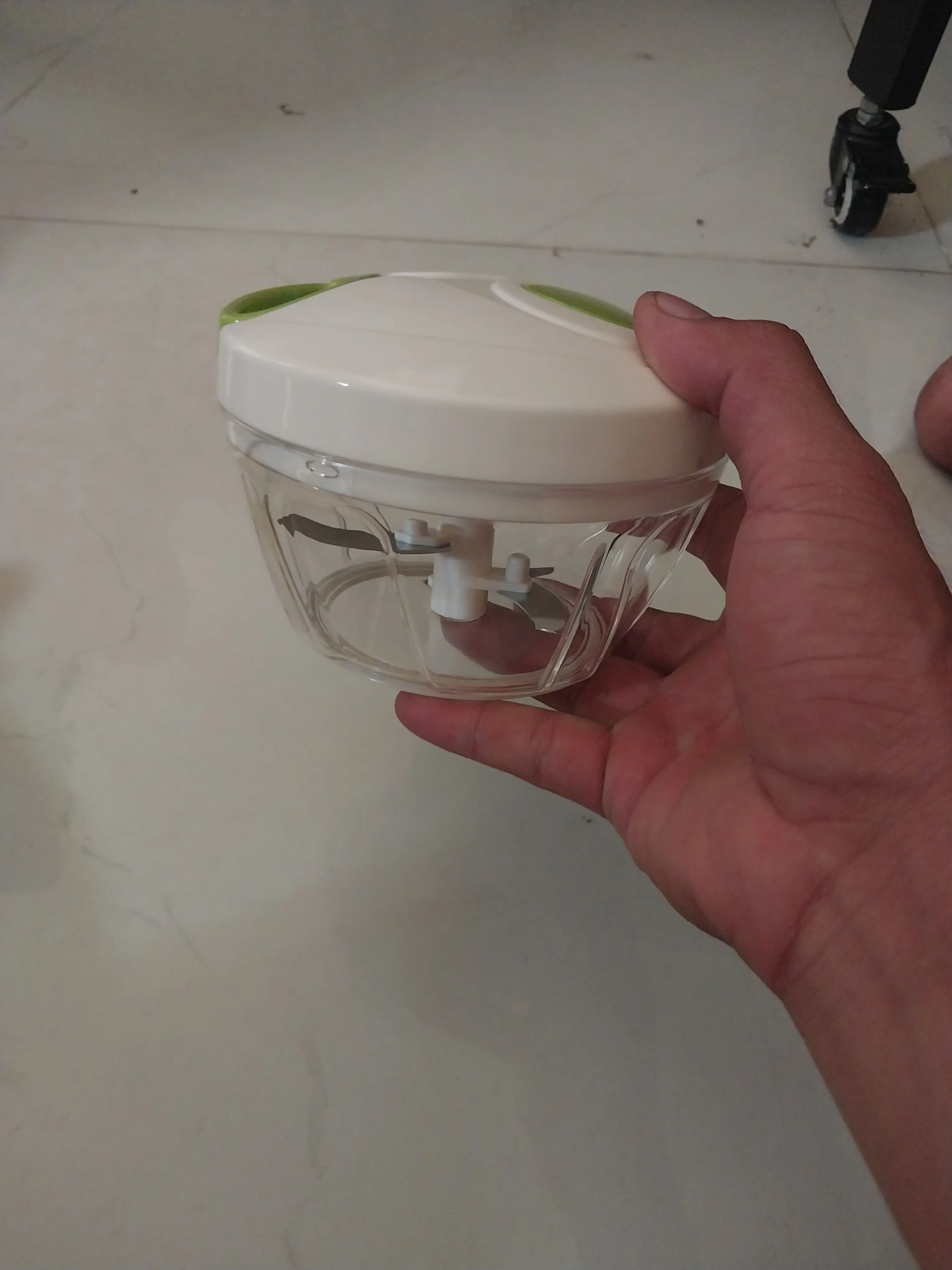Khách hàng review Dụng cụ băm rau củ quả Lock&Lock CKS302 0.4 lít 2
