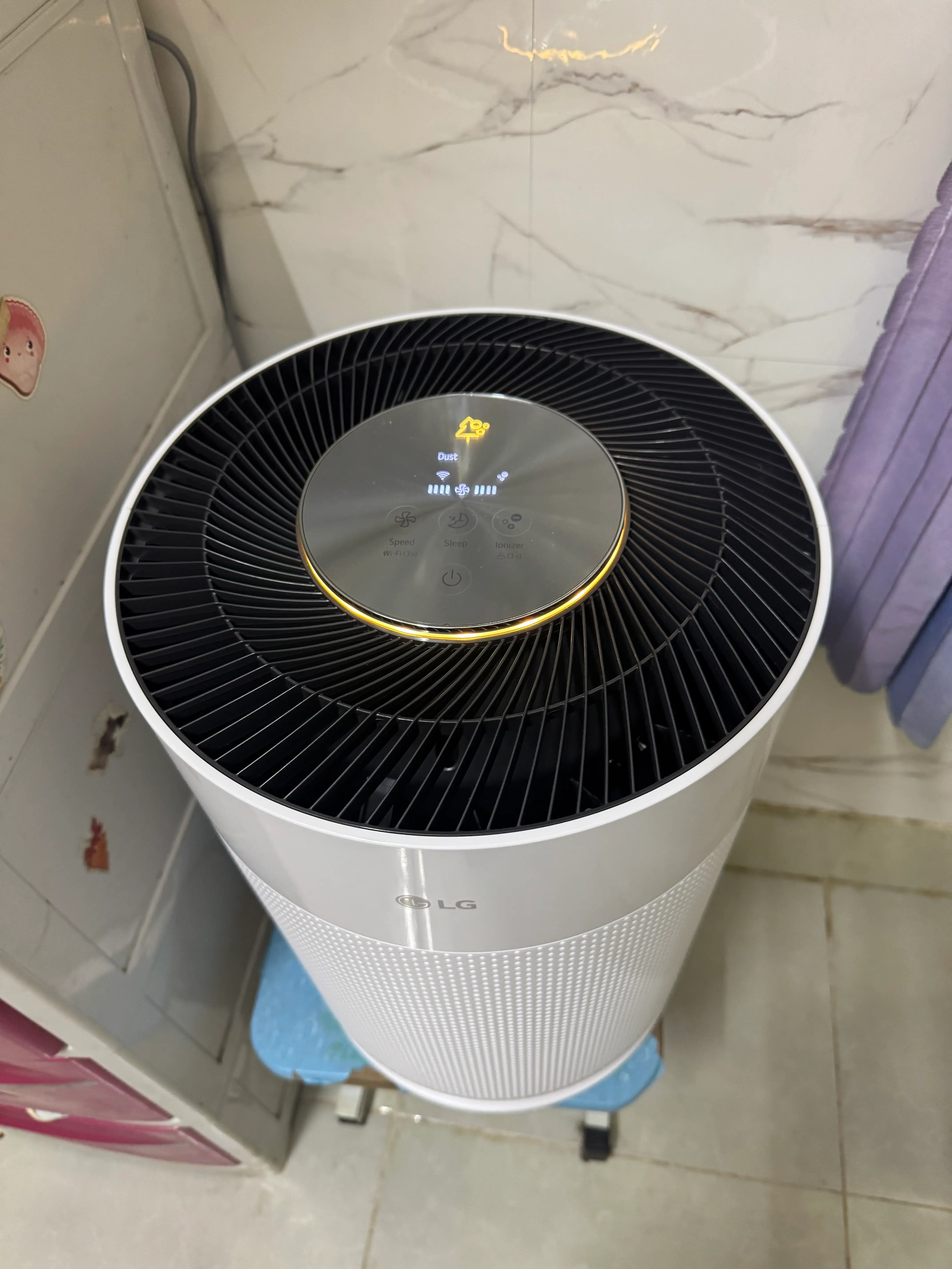 Khách hàng review Máy lọc không khí LG PuriCare 360 Hit AS60GHWG0 41W 2