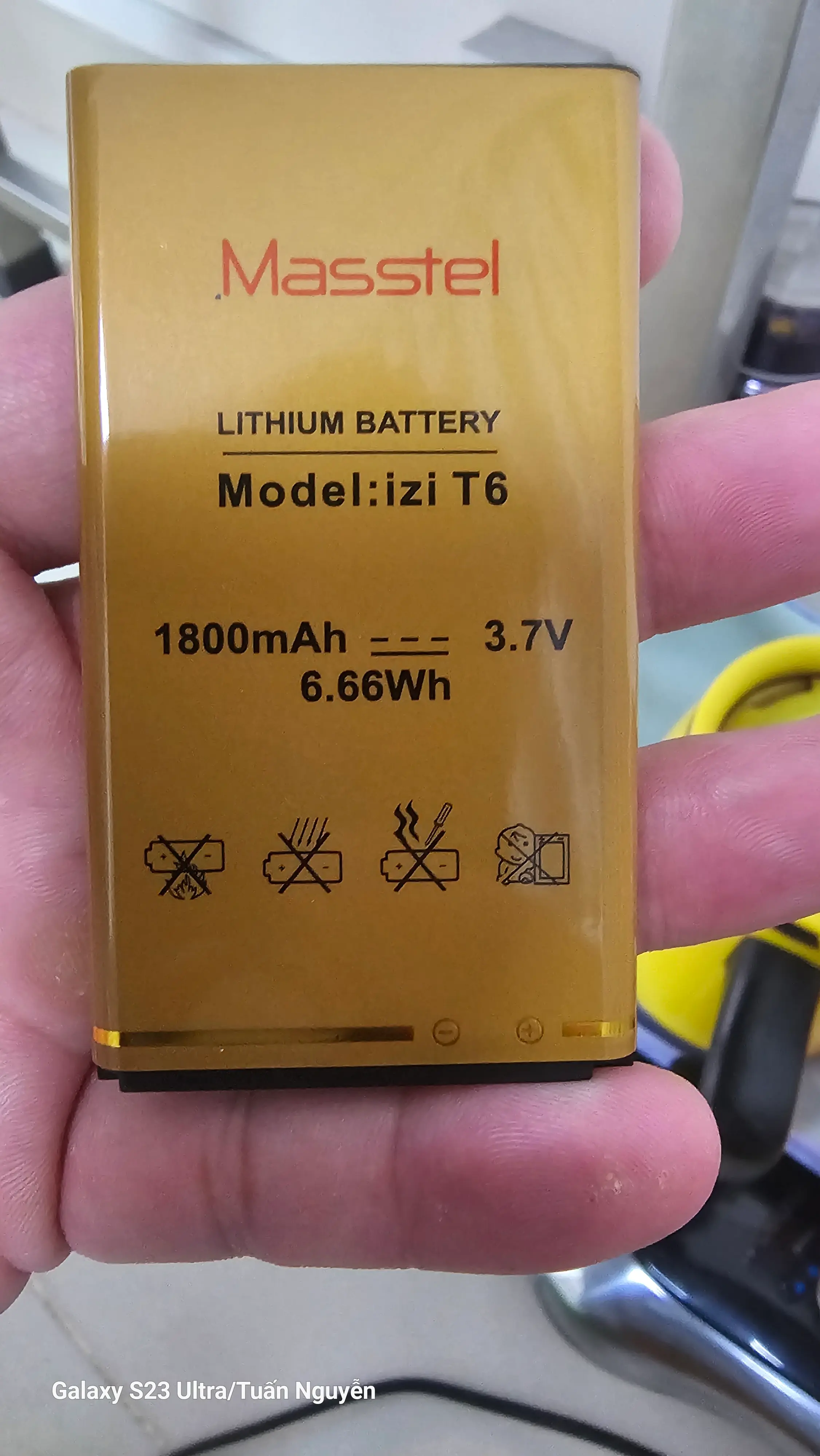 Khách hàng review Điện thoại Masstel IZI T6 4G 1