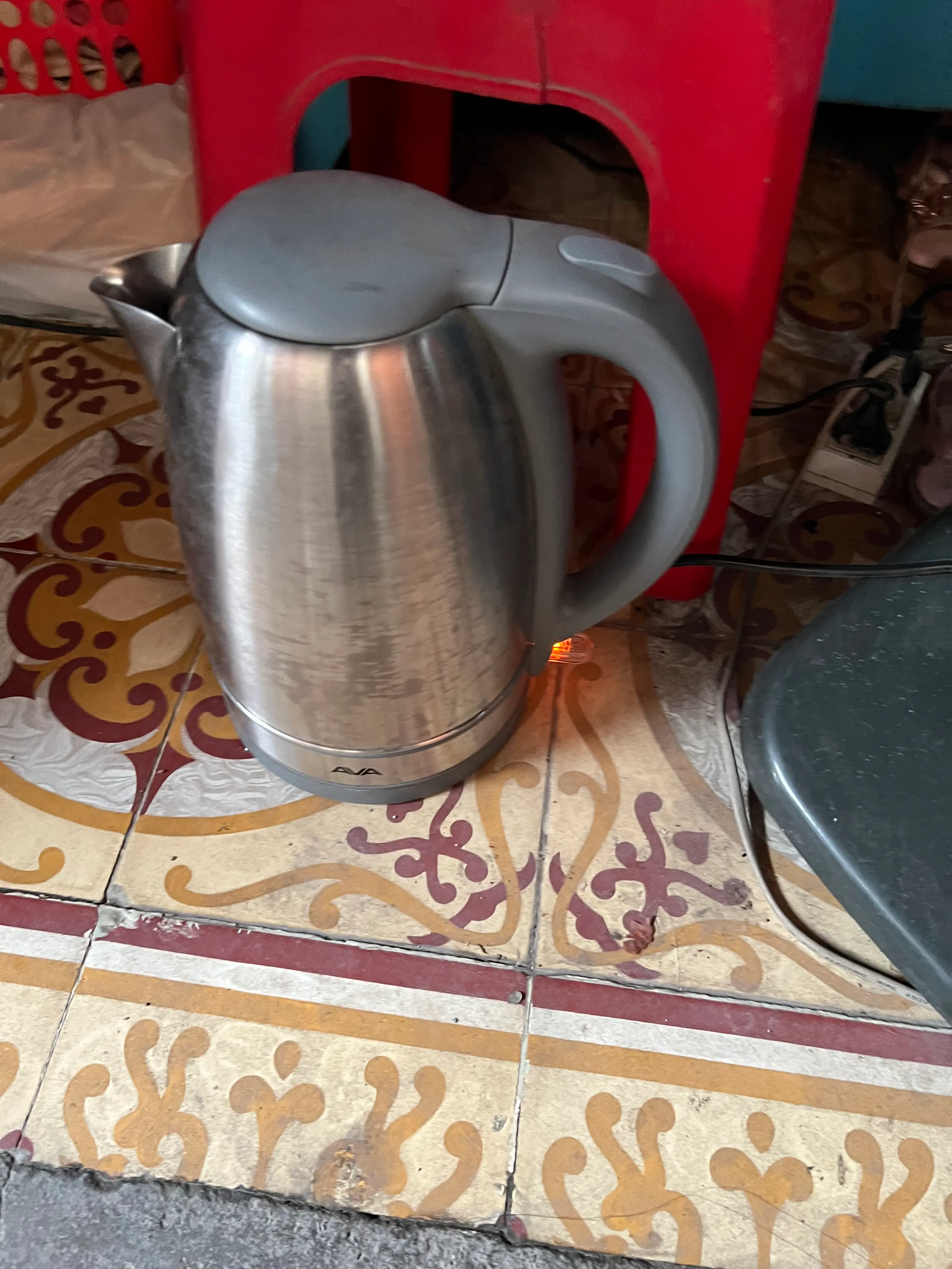 Khách hàng review Ấm đun siêu tốc AVA 2.5 lít KES4201 1