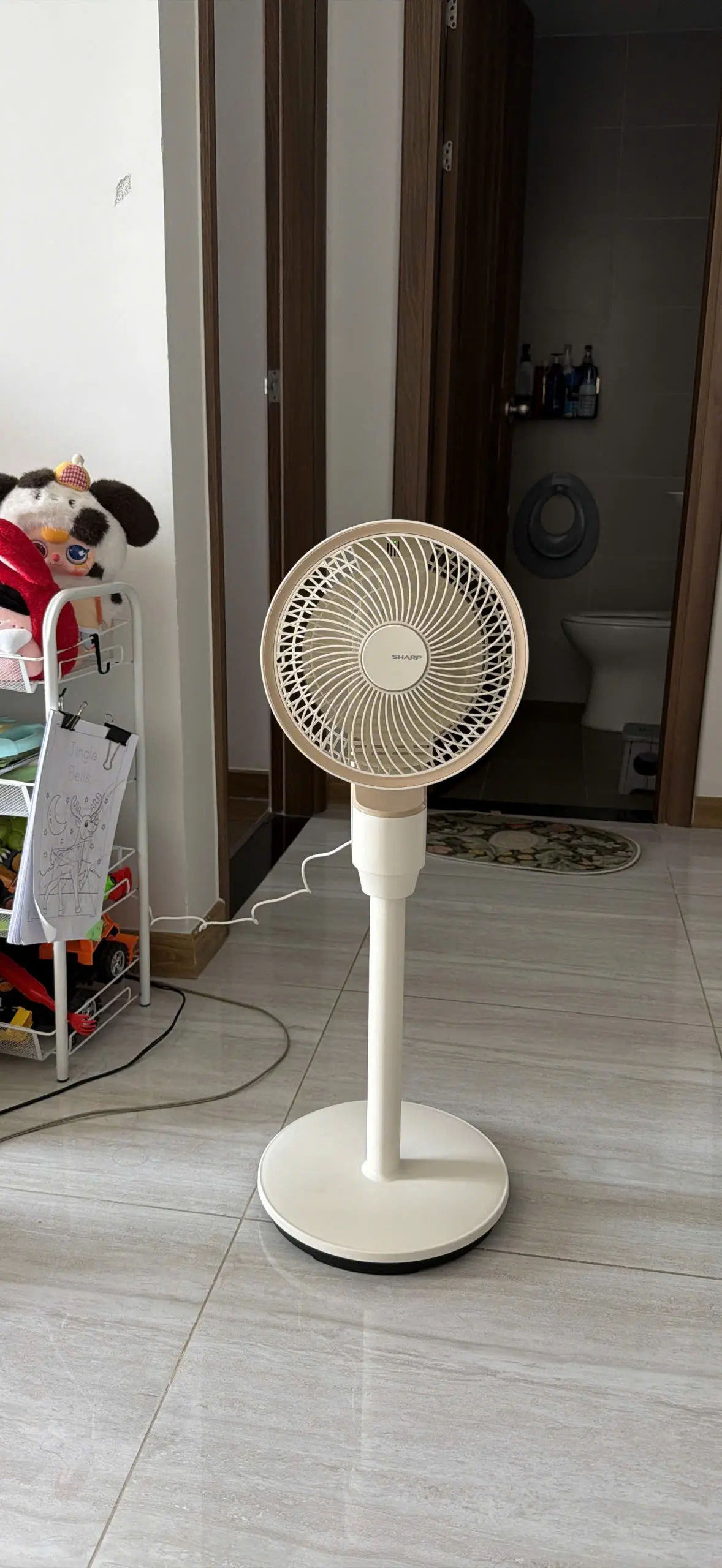 Khách hàng review Quạt tuần hoàn Sharp 3 cánh PJ-CD603V-C 24W 3