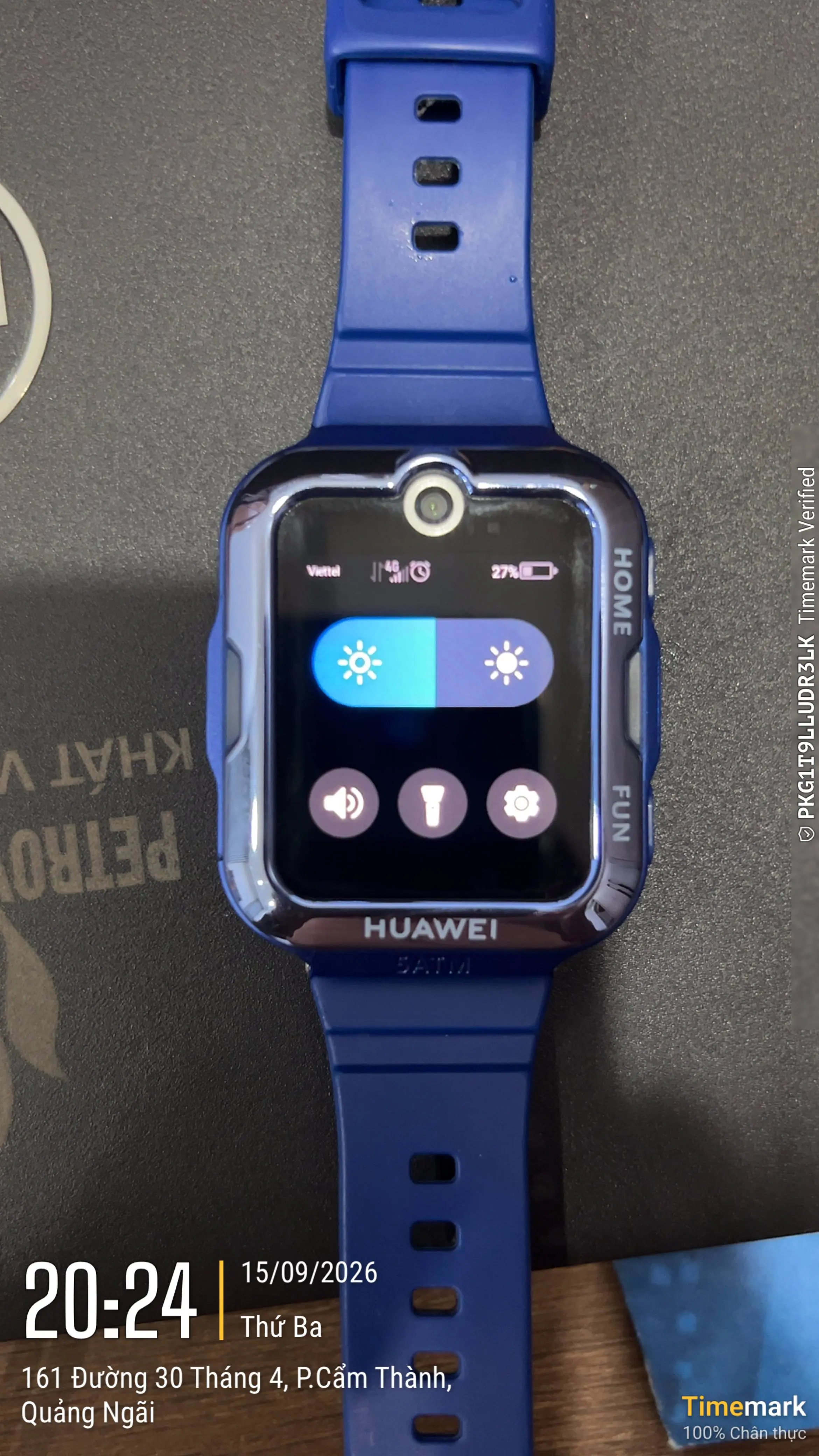 Khách hàng review Đồng hồ định vị trẻ em Huawei Watch Kids 4 Pro 1