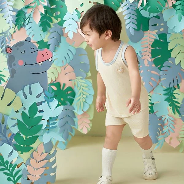Bộ sát nách bé trai Lullaby NH396N màu be