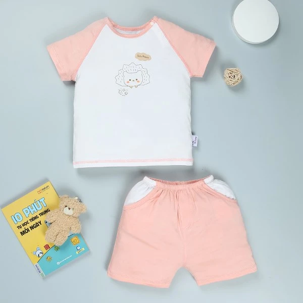 Bộ tay ngắn bé gái BabyMommy cài vai in nhím màu trắng - cam