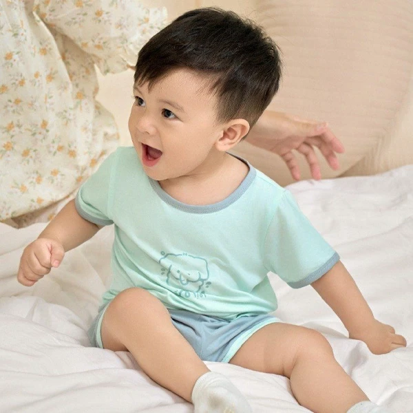 Bộ tay ngắn bé trai La Pomme màu xanh - xám