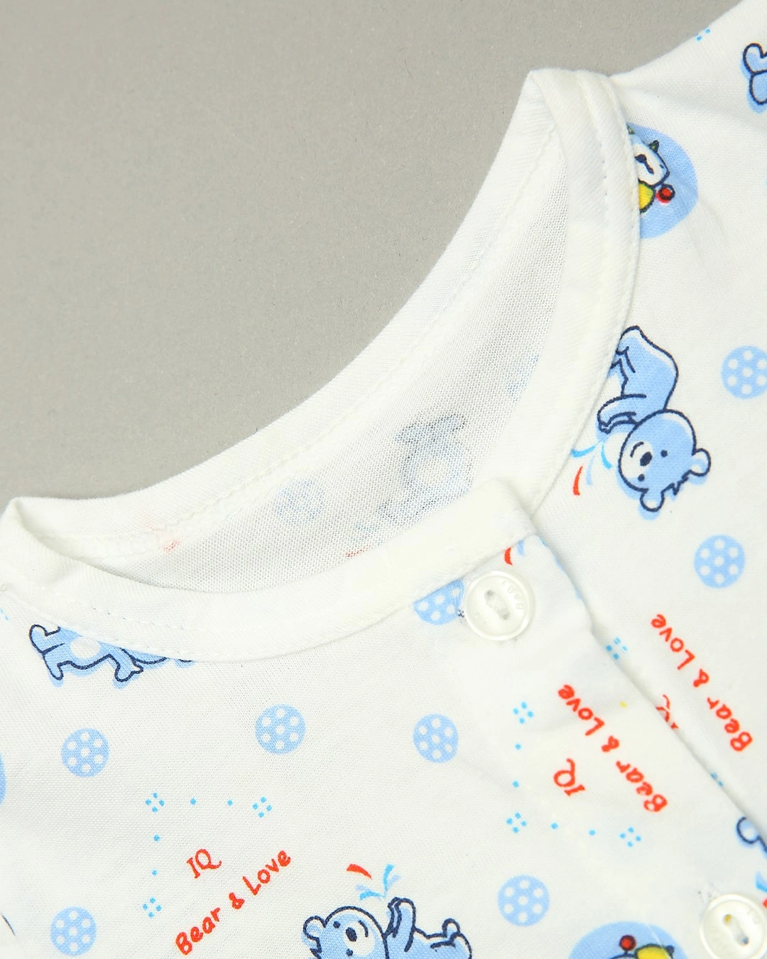 Áo tay ngắn in hình gấu con IQ Baby màu trắng 3