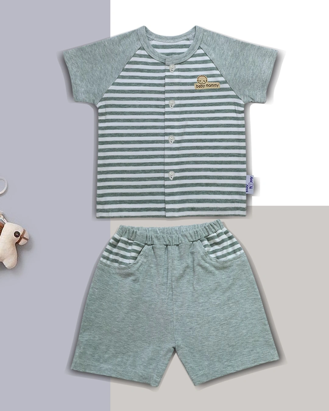 Bộ tay ngắn cài giữa sọc ngang bé trai BabyMommy - Màu ngẫu nhiên 2