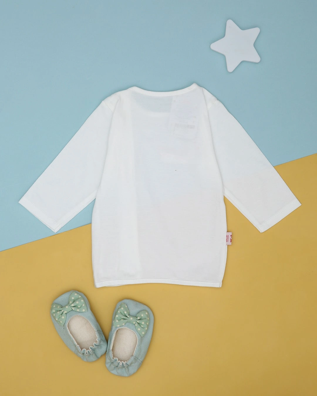 Áo tay dài in hình thú xanh IQ Baby màu trắng 9