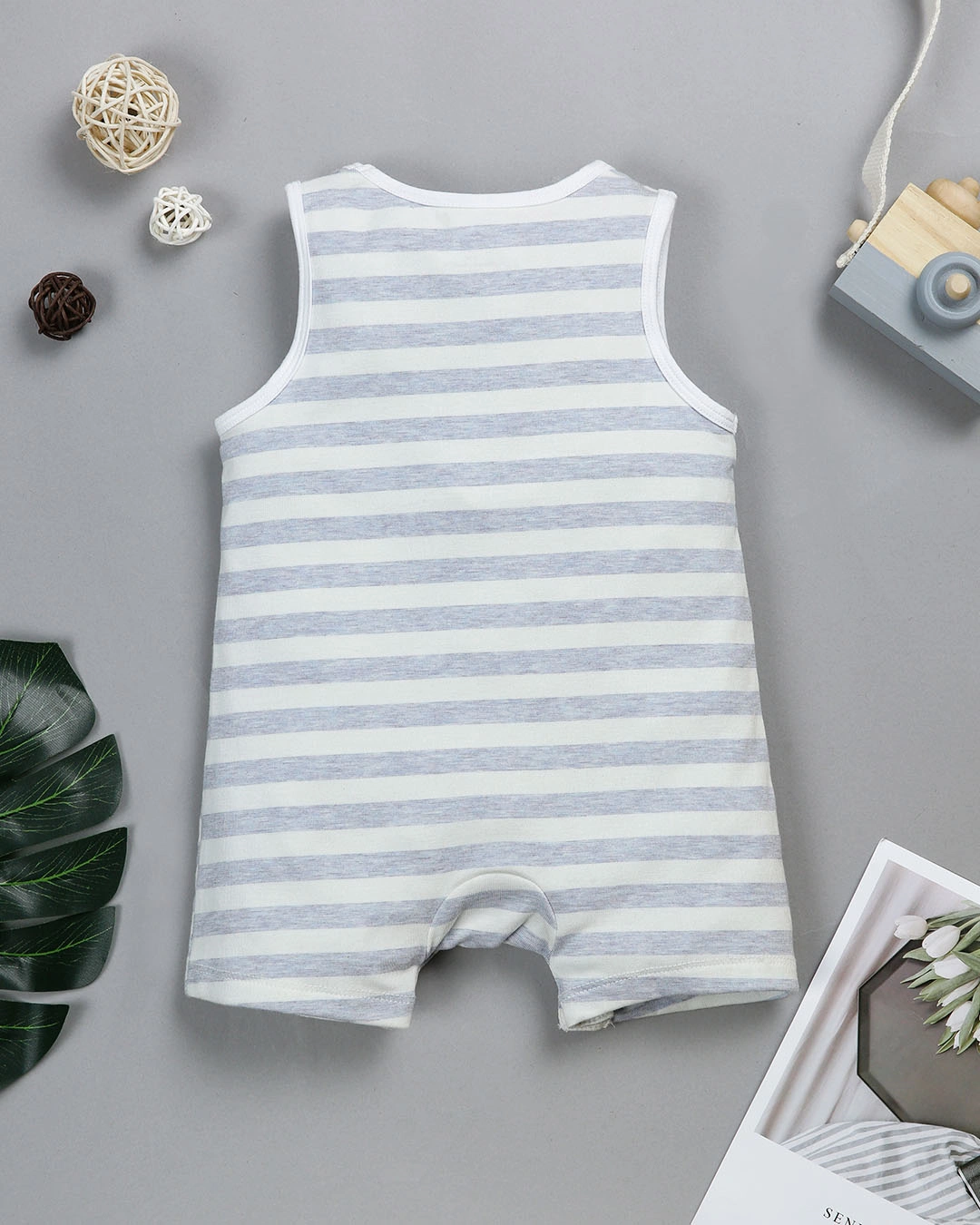 Bodysuit sát nách kẻ thưa Haki BB046 màu xanh 2