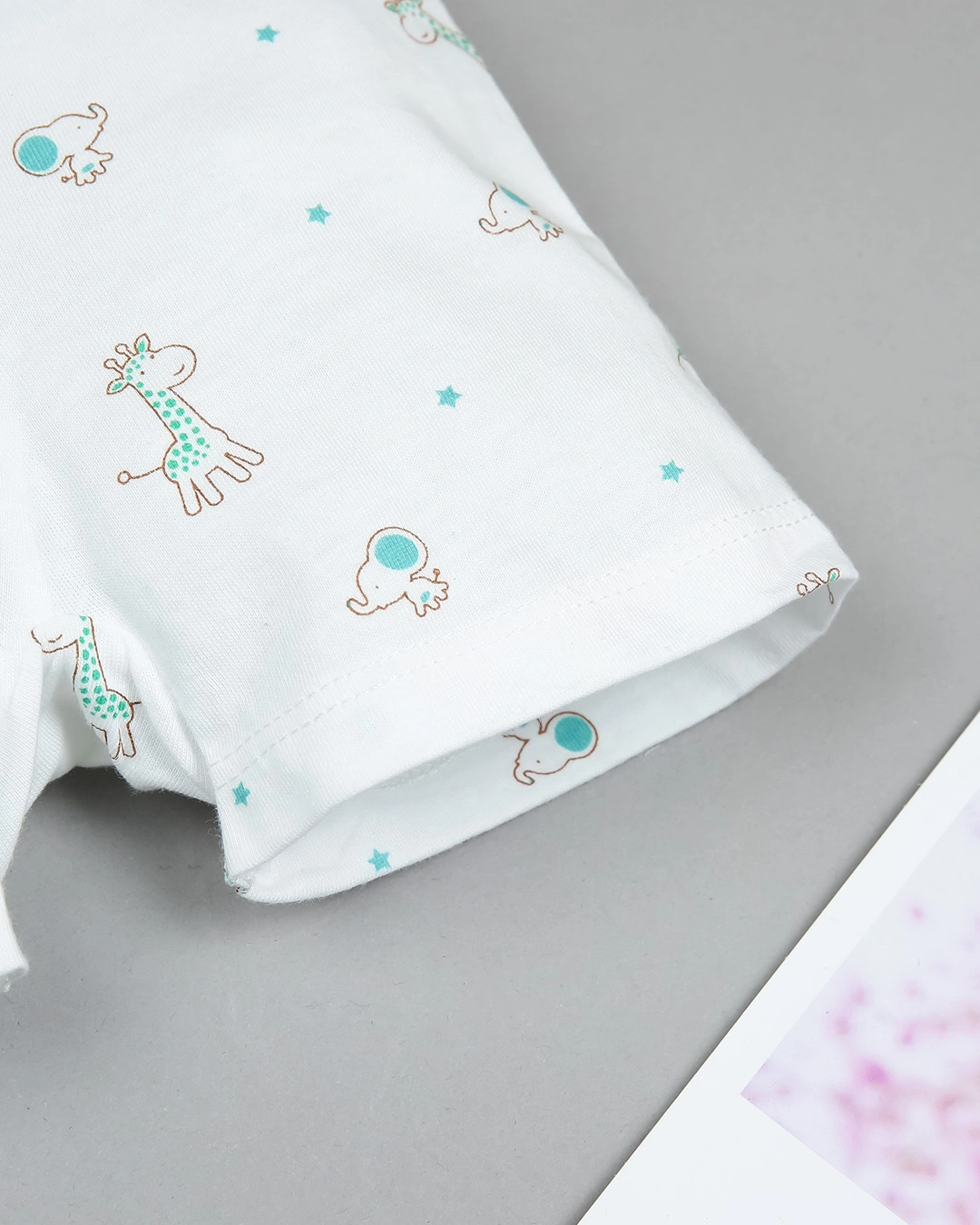 Set bộ tay ngắn bé trai Lullaby NH203V màu trắng - xanh 10