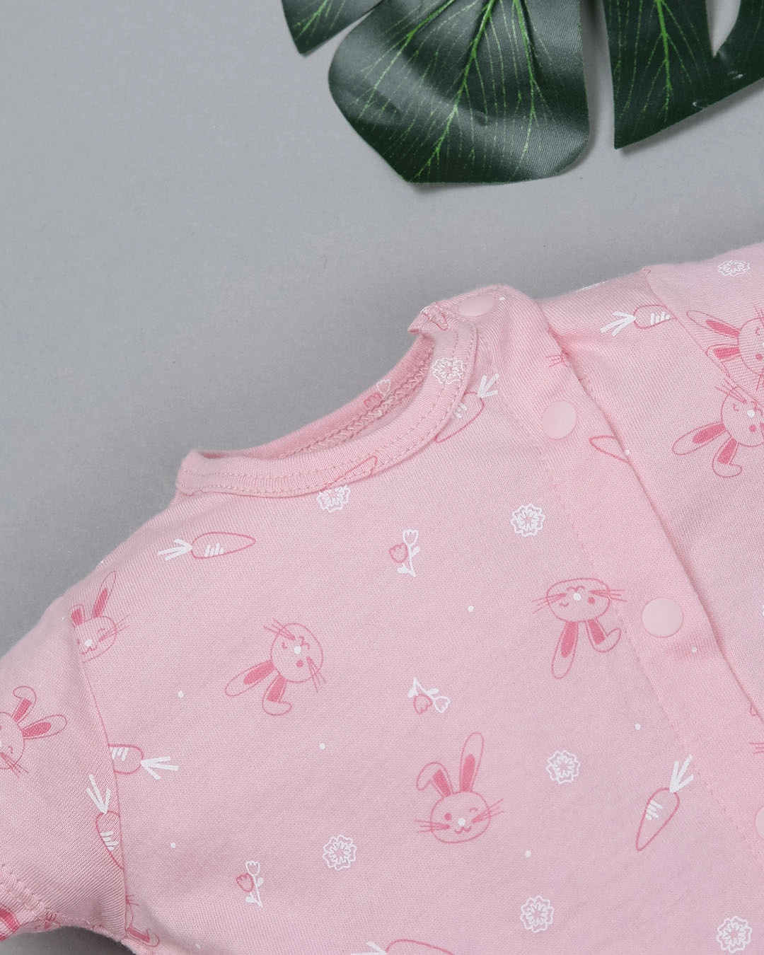 Set bộ tay ngắn bé gái Lullaby NH203V màu hồng 4