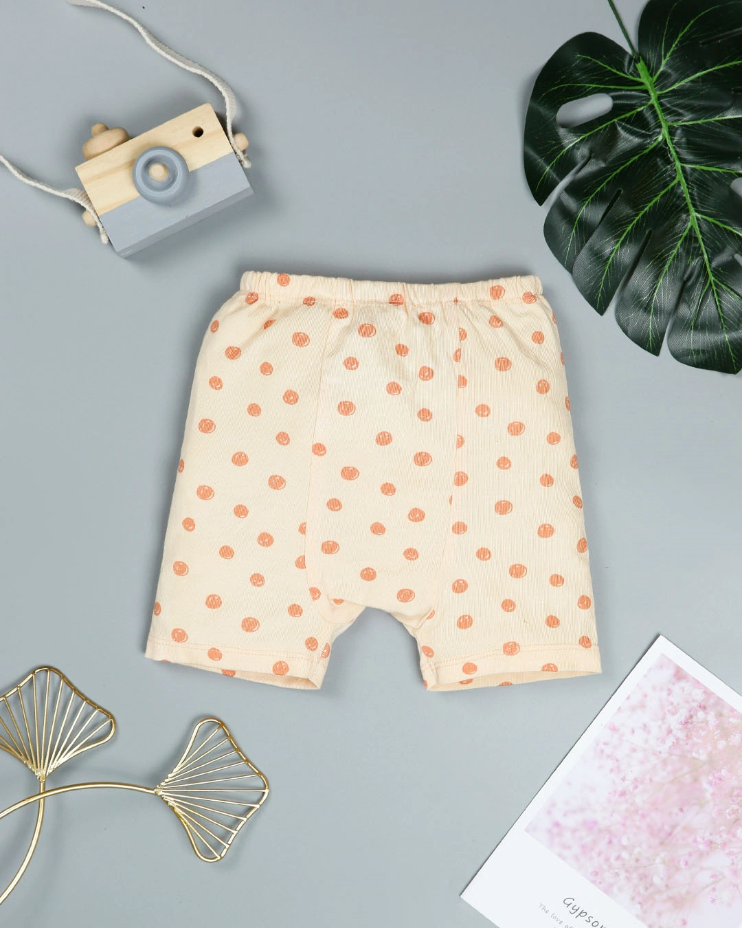 Bộ tay ngắn cài lệch Lullaby NH207V màu trắng 19