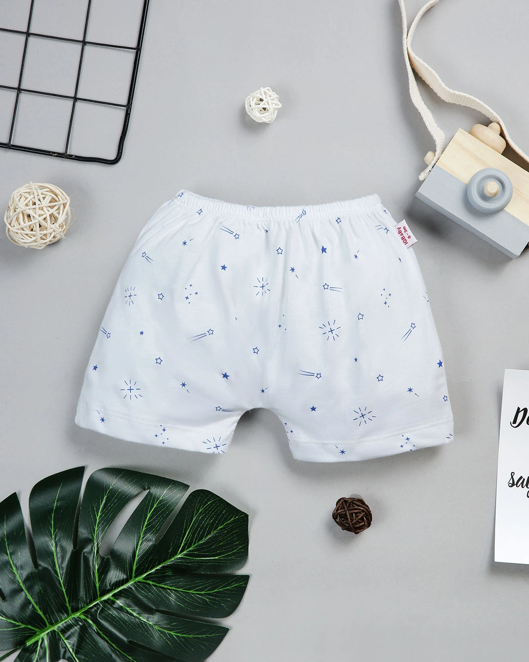 Bộ tay ngắn in sao băng xanh IQ Baby màu trắng 6