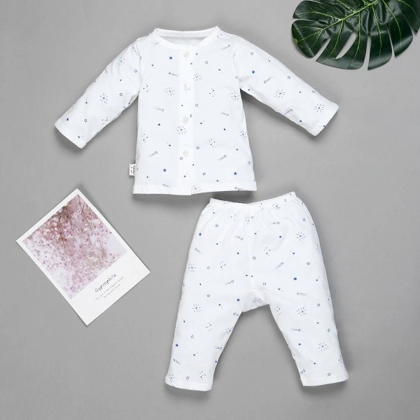 Bộ tay dài in sao băng xanh IQ Baby màu trắng 1