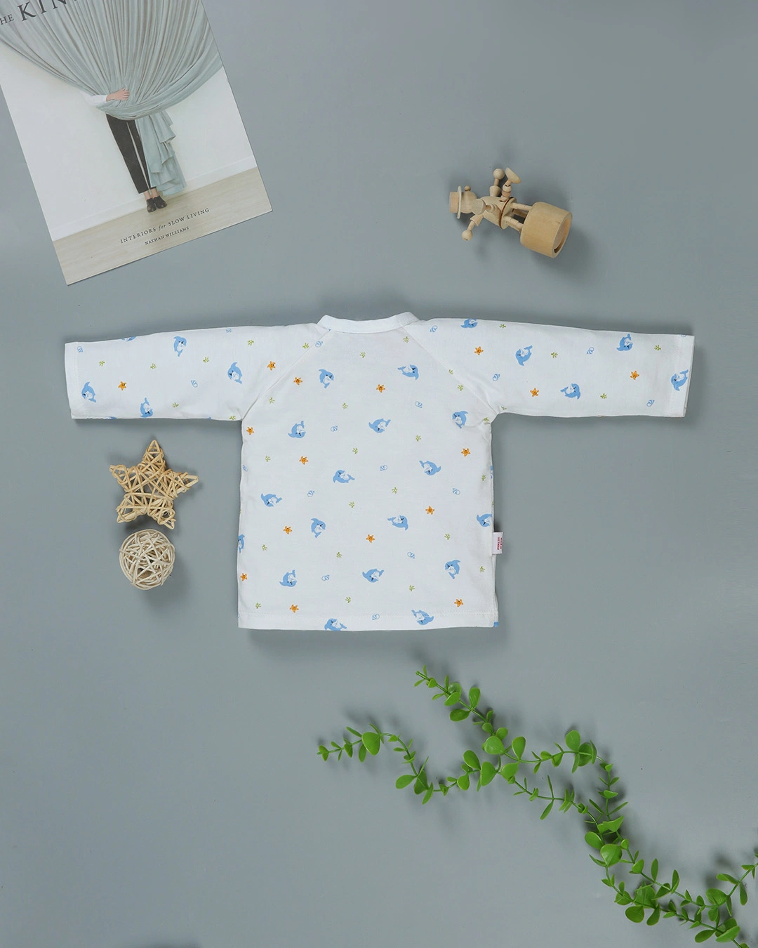 Set bộ tay dài in cá heo xanh IQ Baby 0 - 3 tháng màu trắng 3