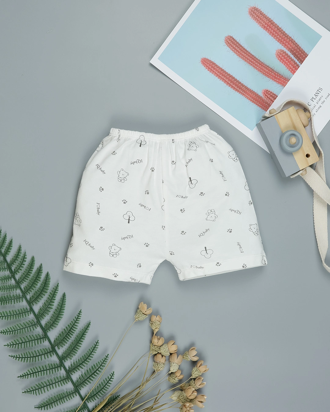 Combo 2 quần ngắn in cá heo xanh IQ Baby màu trắng 14