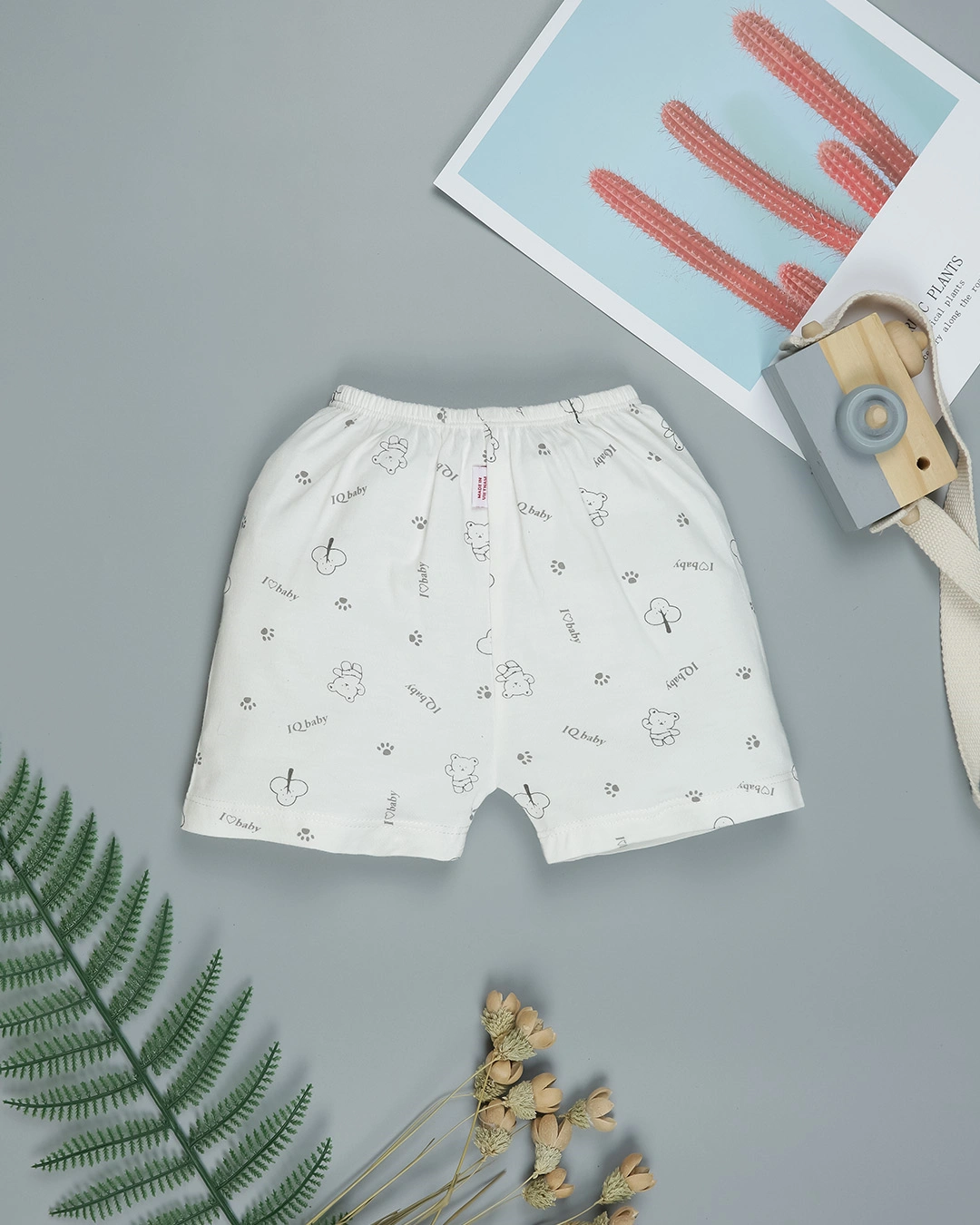 Combo 2 quần ngắn in cá heo xanh IQ Baby màu trắng 15