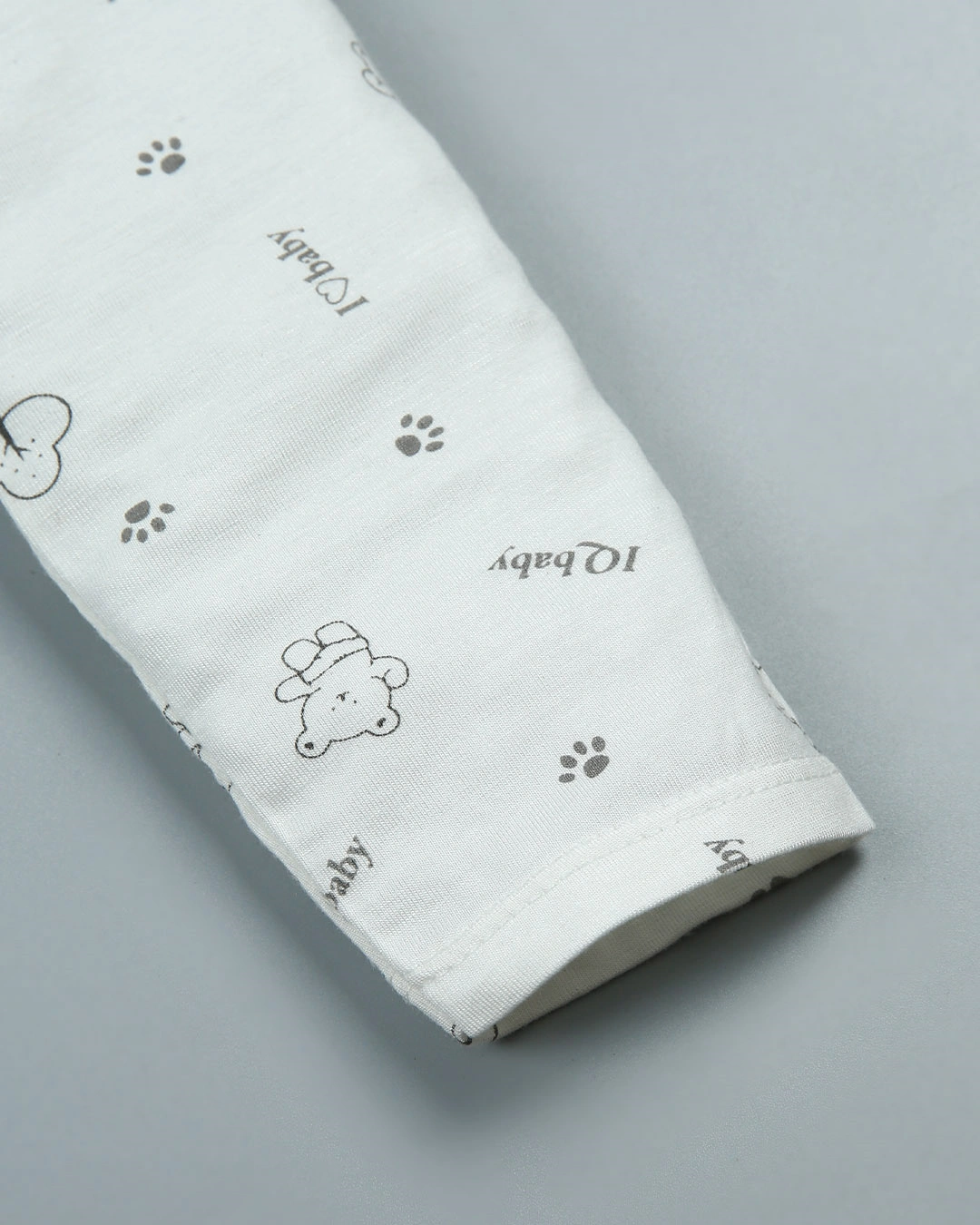 Set bộ tay dài in gấu xám IQ Baby 0 - 3 tháng màu trắng 5