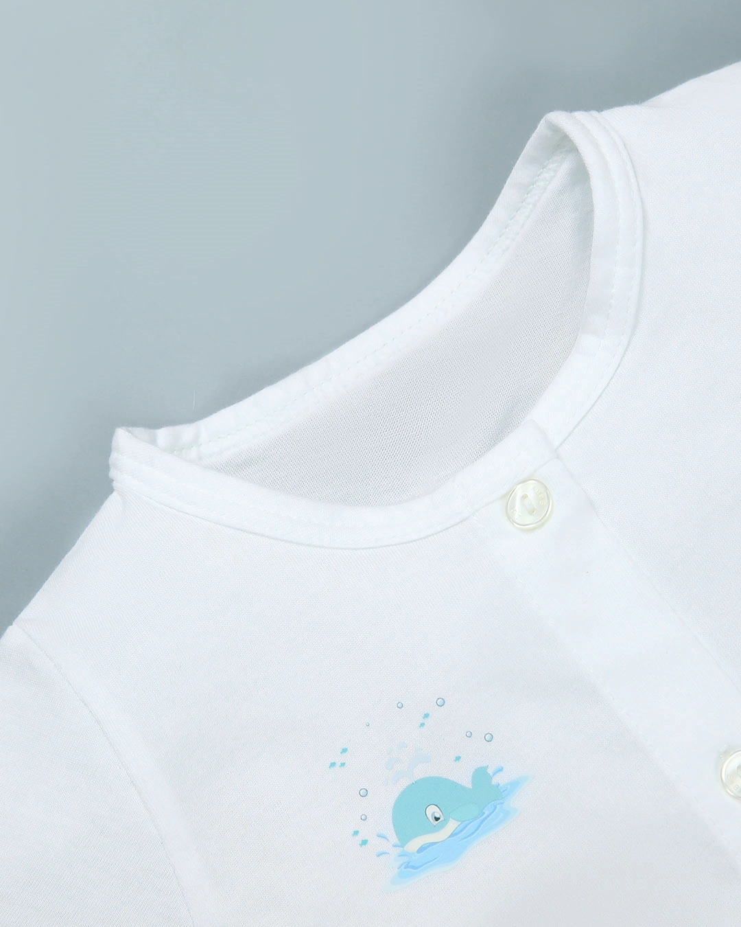 Áo tay ngắn in cá voi IQ Baby màu trắng 7