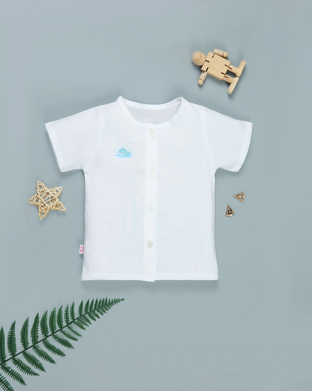 Áo tay ngắn in cá voi IQ Baby màu trắng 5