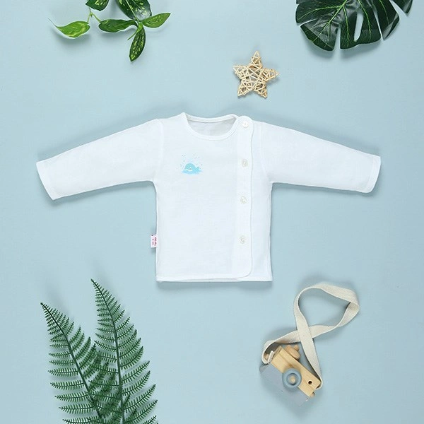 Áo tay dài in hình cá voi IQ Baby màu trắng 1