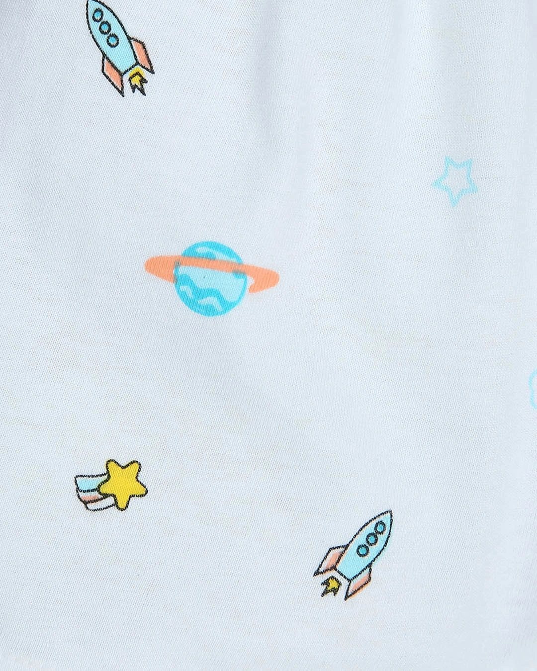 Quần ngắn in quả địa cầu IQ Baby màu trắng 5