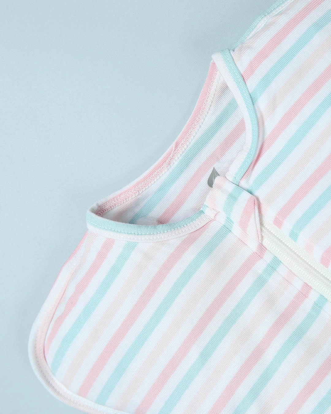 Nhộng chũn có khóa Lullaby NH871R 1 - 3 tháng màu vàng nhạt 10