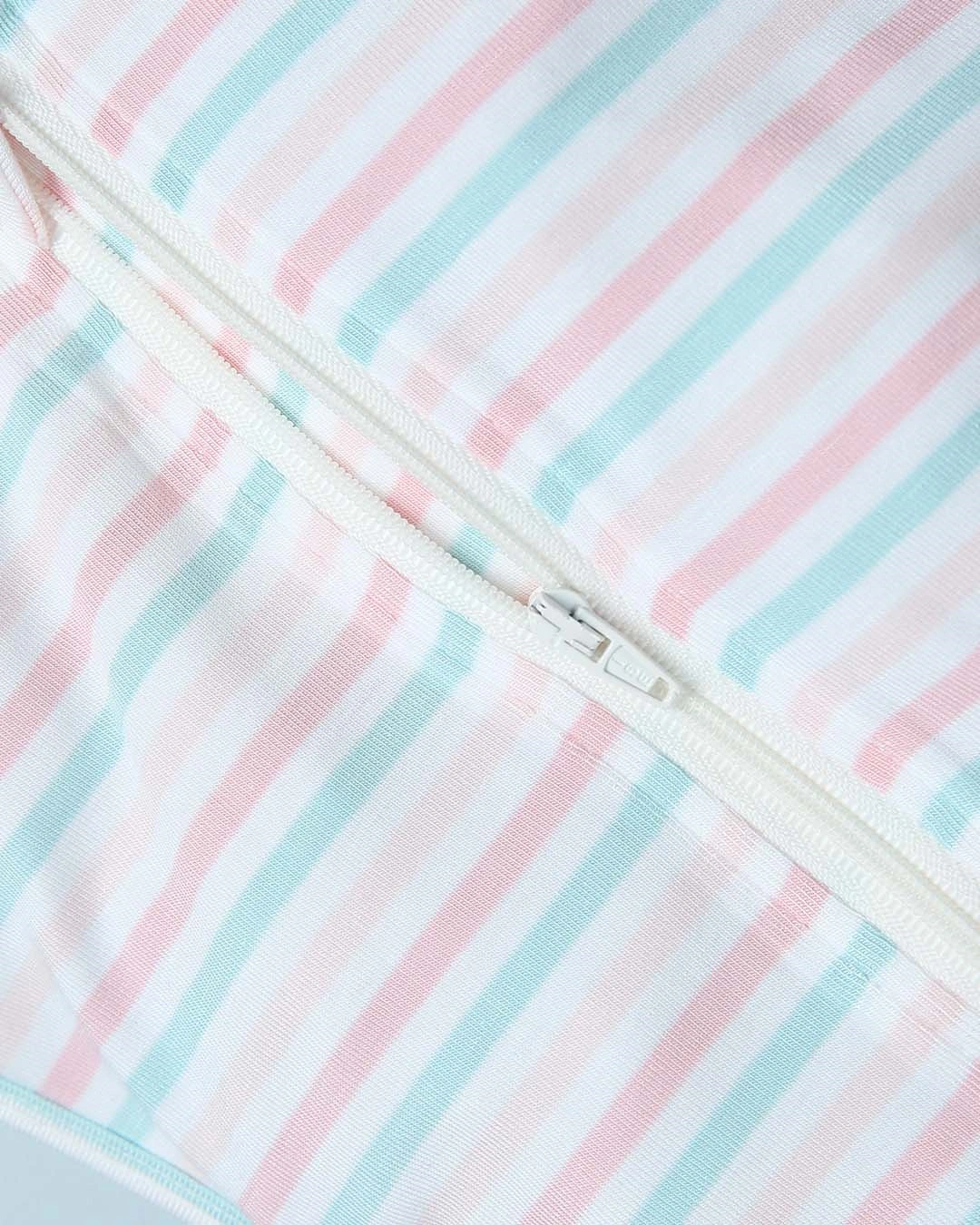 Nhộng chũn có khóa Lullaby NH871R 1 - 3 tháng màu vàng nhạt 11