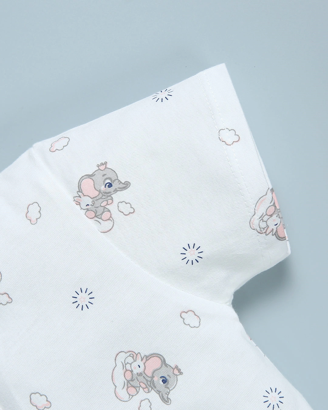 Bộ tay ngắn in hình voi IQ Baby màu trắng 5