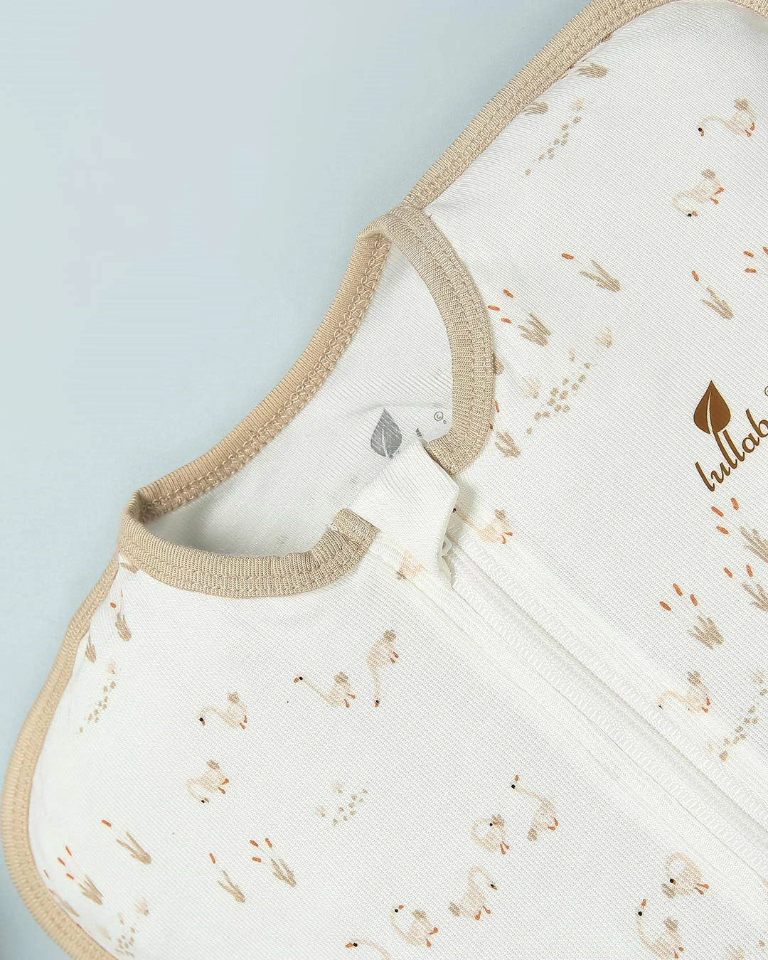 Nhộng chũn có khóa Lullaby NH849R 1 - 3 tháng màu trắng 27