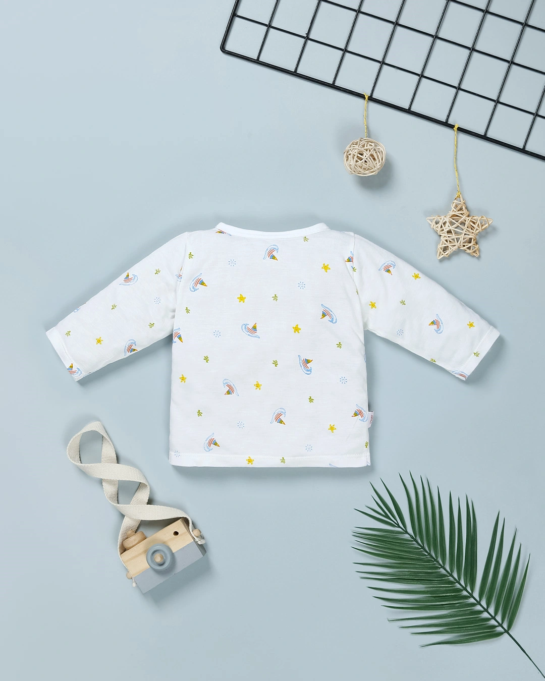 Áo tay dài in thuyền IQ Baby màu trắng 2