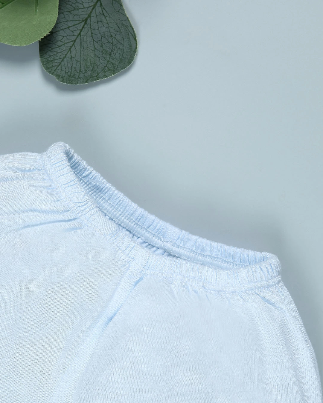 Quần ngắn IQ Baby visco màu hồng 6