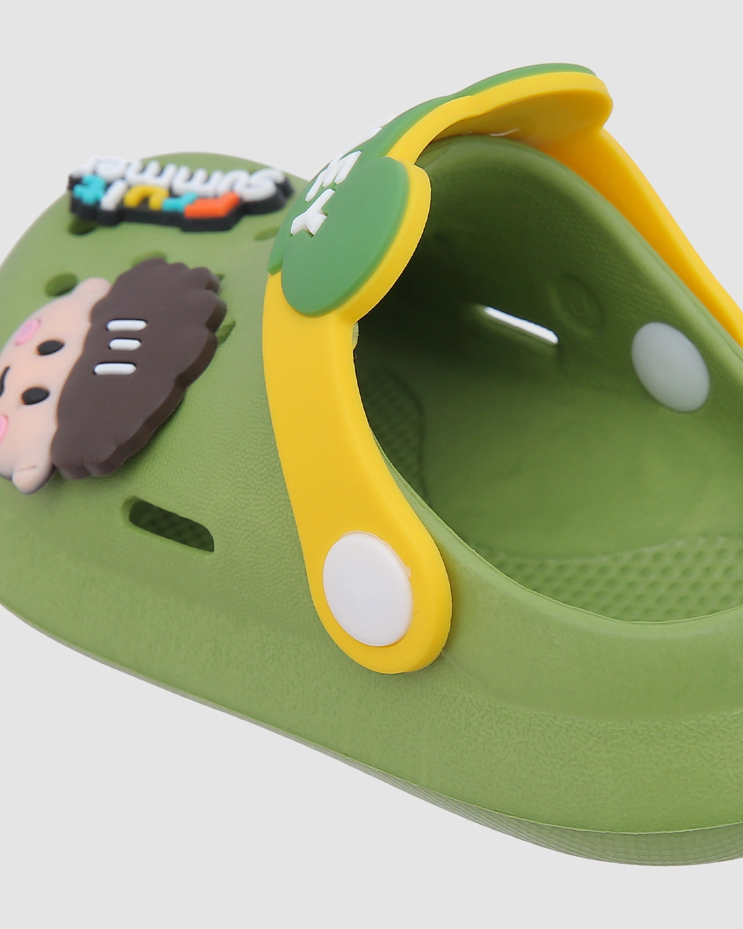 Dép sục cho bé Á Châu Avakids AC29 màu trắng 17