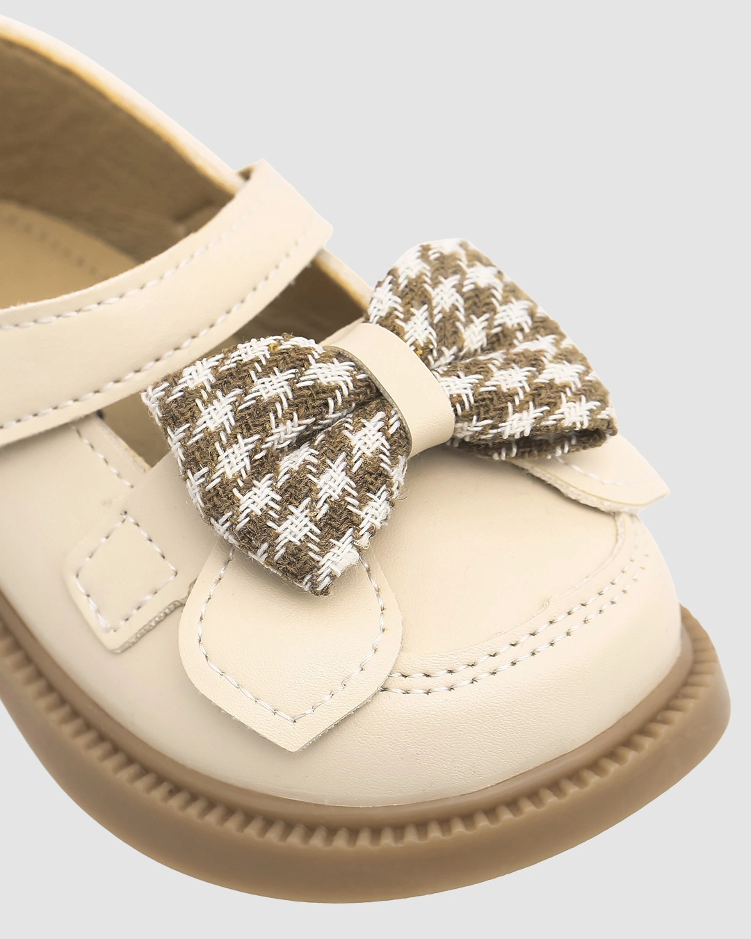 Giày búp bê cho bé Á Châu Avakids AC33 màu kem 5