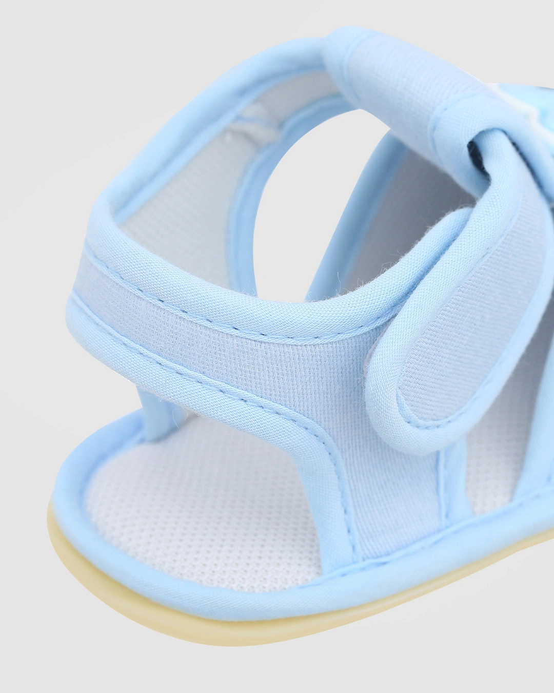 Giày tập đi cho bé Á Châu Avakids AC44 màu hồng 15