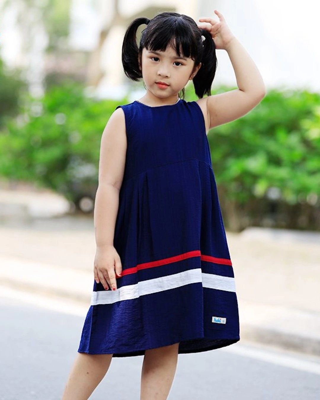 Đầm bé gái Haki màu trắng phối đáp 3 màu 5
