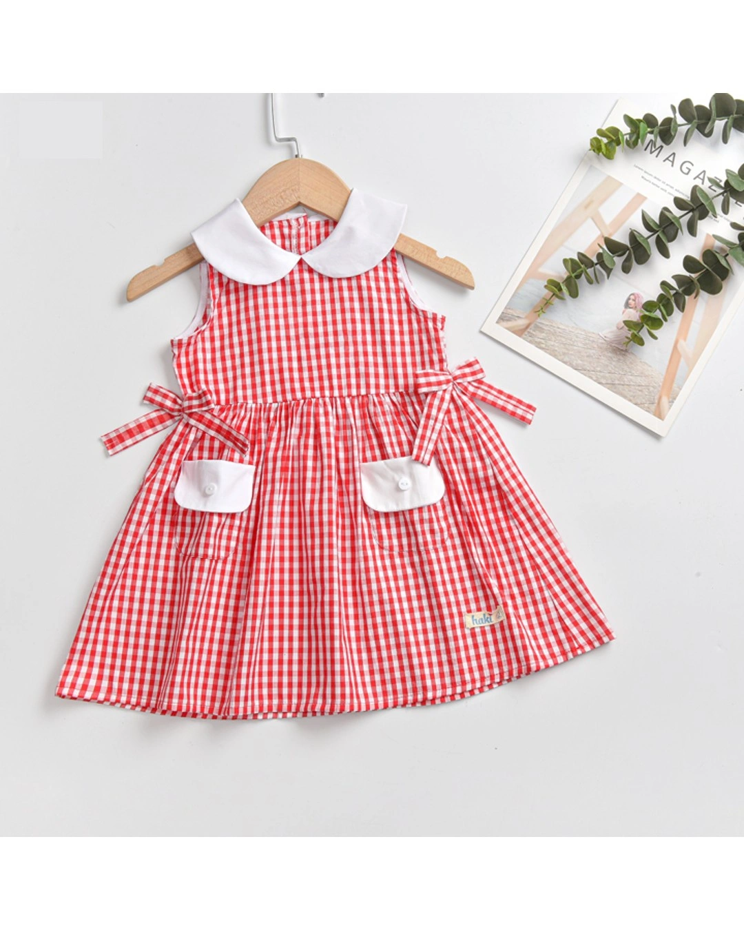 Đầm bé gái Haki HK519 màu đỏ - trắng 2
