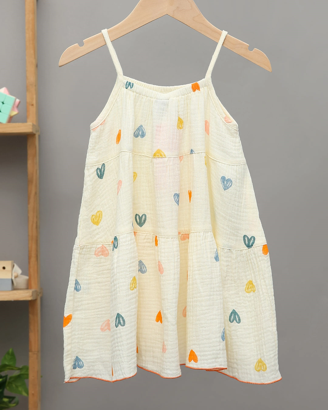 Đầm bé gái Rabity 93.047 màu kem 2