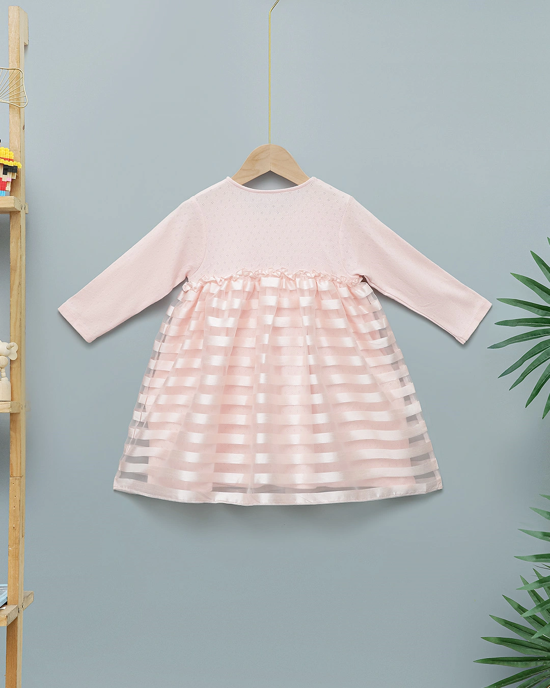 Đầm bé gái Lullaby NH911R màu be 9