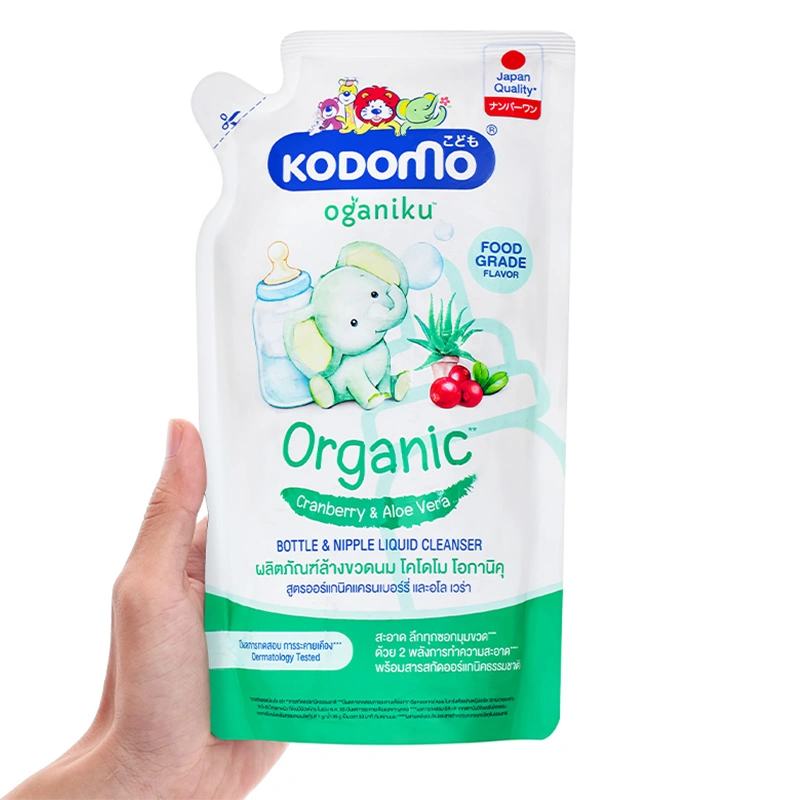Dung dịch làm sạch đồ dùng Kodomo Organic chiết xuất lô hội và việt quất chai 650 ml hương quả mọng 7