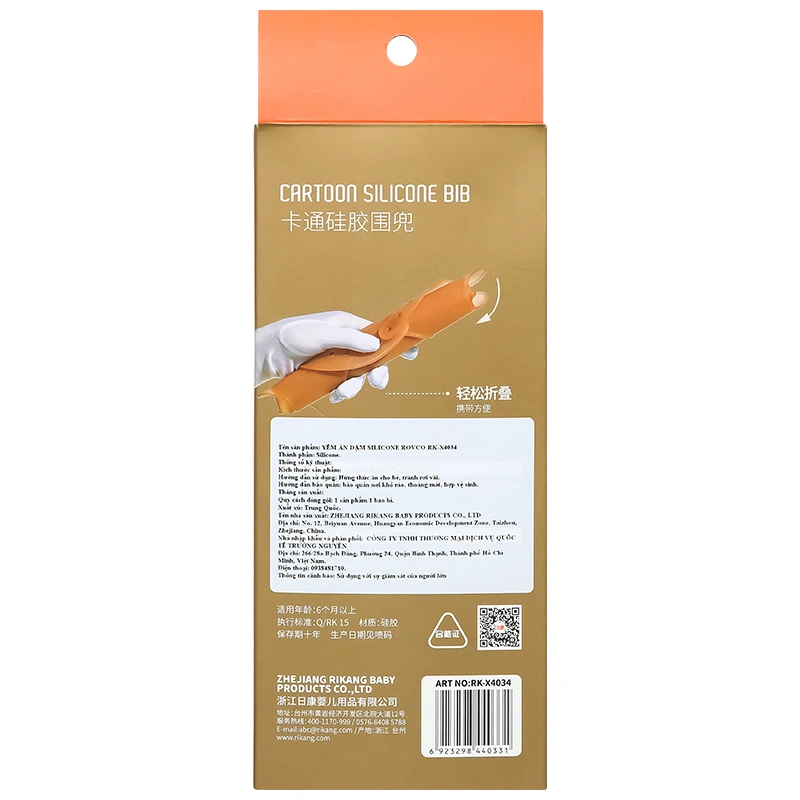 Yếm ăn cho bé silicone ROVCO RK-X4034 - Màu ngẫu nhiên (từ 6 tháng) 7