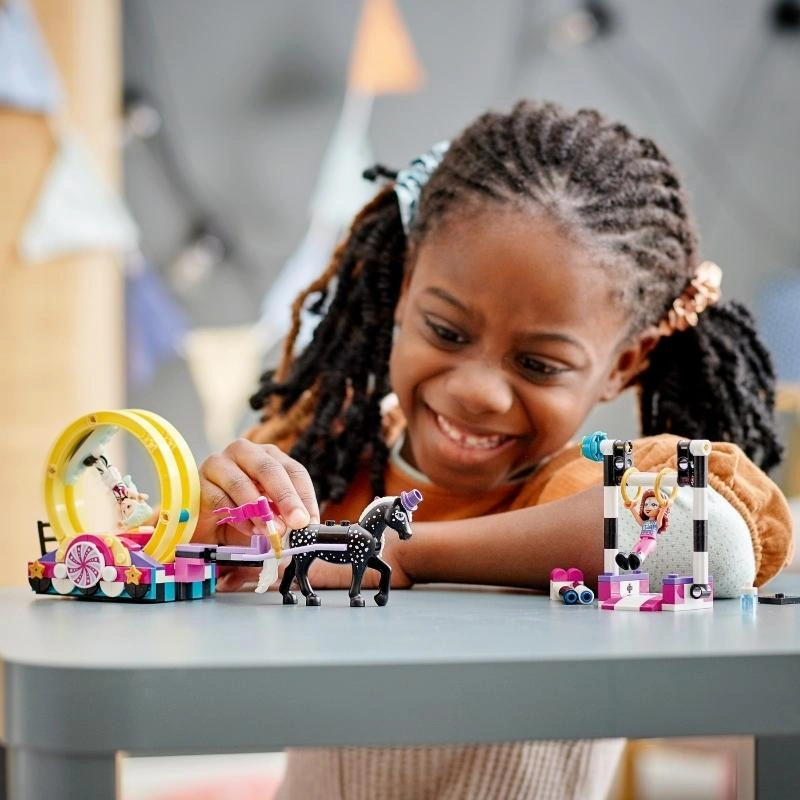Đồ chơi lắp ráp buổi biểu diễn ảo thuật nhào lộn Lego Friends 41686 (223 chi tiết) 6