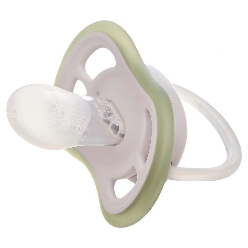 Ti ngậm Philips Avent thông khí SCF086/05 (6 - 18 tháng) - Hình cá voi 5